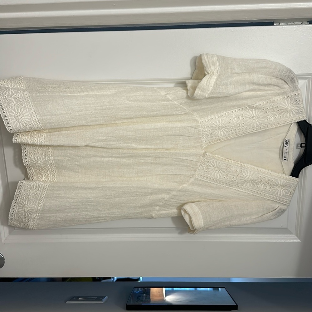 Off-white Zahra mini baby doll summer dress